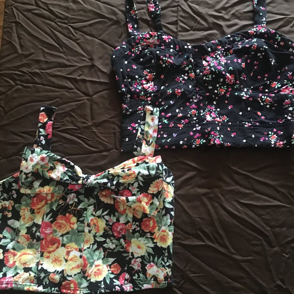 2 Floral Crop Tops - Size Medium